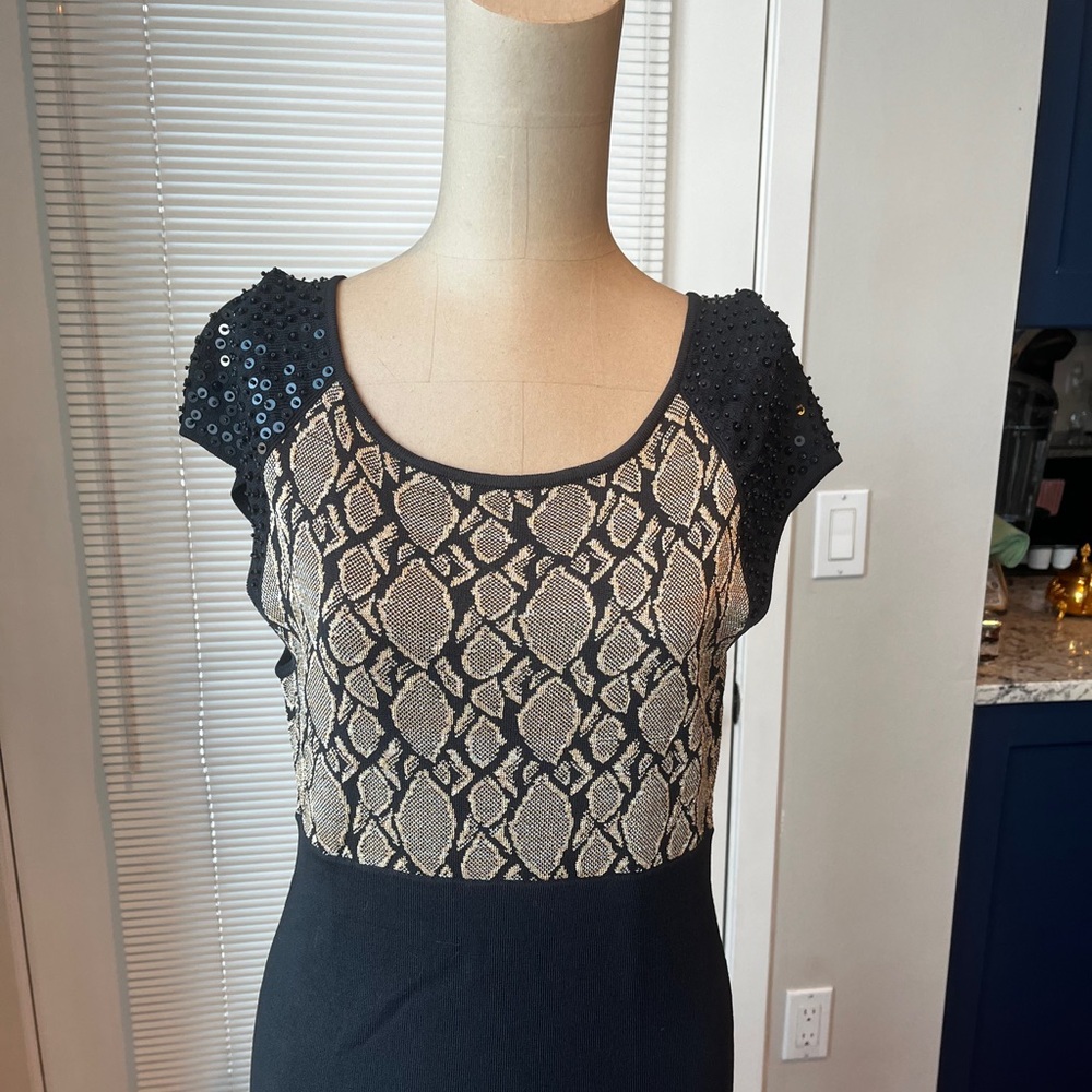 Adrienne Vittadini Black & Gold Knit Dress Beaded Cap Sleeves NWOT